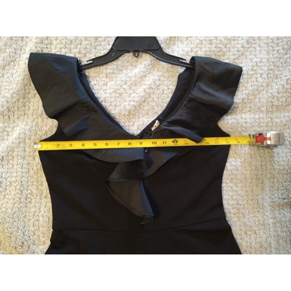 Lauren Ralph Lauren wide leg ruffled v-neck sleeveless black Romper Size 6 Boho - Picture 7 of 11